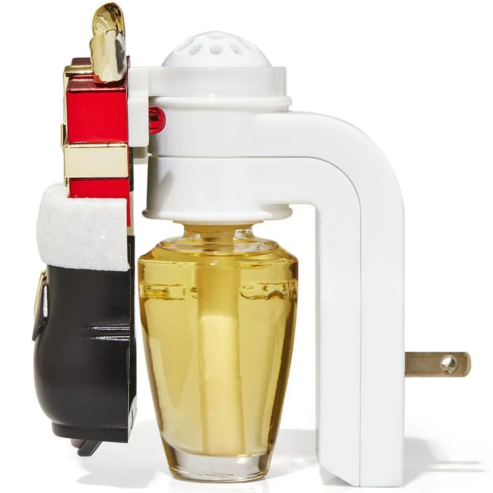 Bath & Body Works Santa's Boot Wallflowers Fragrance Plug-In